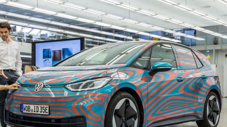 Qué valor tiene que Volkswagen hubiese bajado el coste de batería de los 100 euros el kWh