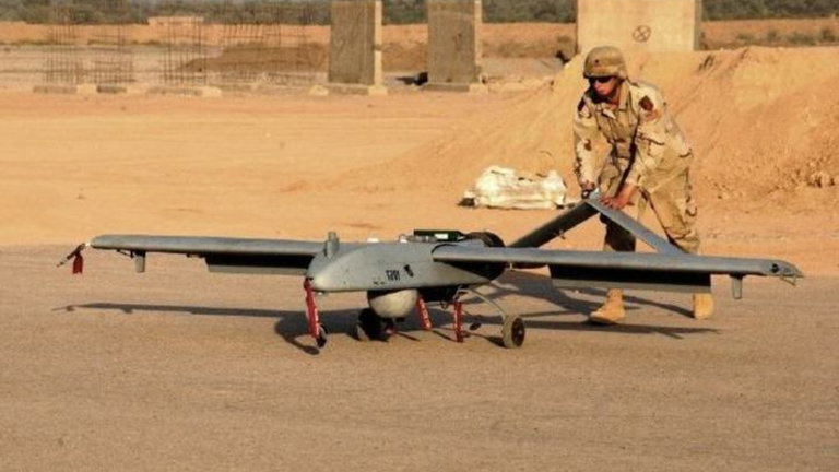 Crean un dron para poder ser controlado por la mente del operador