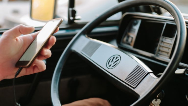 La IA ya permite reconocer a conductores utilizando el teléfono móvil