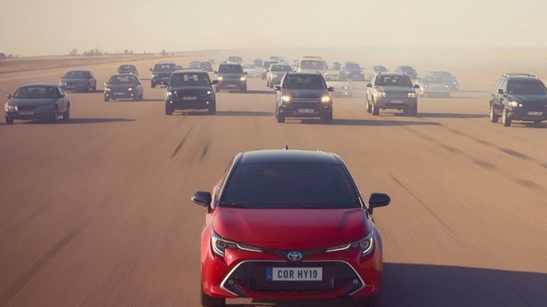 Por qué Noruega prohíbe los anuncios de Toyota sobre los coches eléctricos
