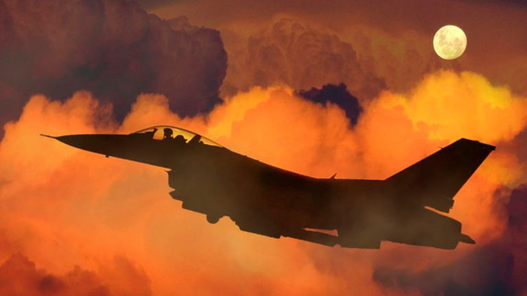 Los aviones no vuelan en línea recta, en realidad