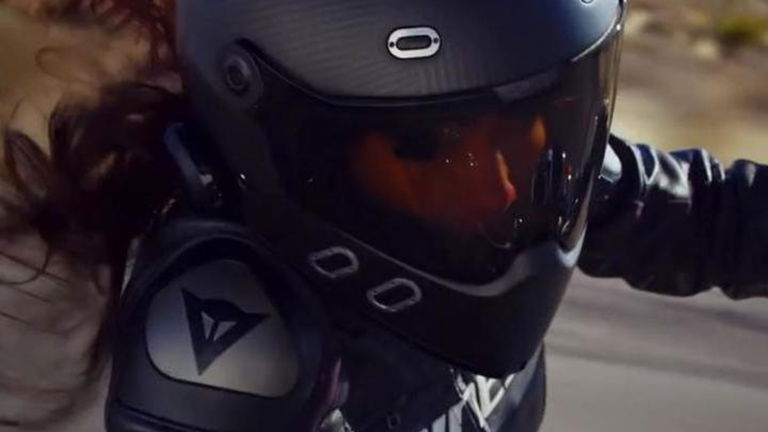 EyeRide HUD, el casco de moto inteligente que usaremos en el futuro