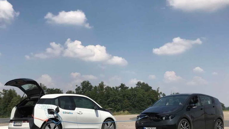 Cargadores V2V para coches eléctricos, para solución para no quedarse sin autonomía