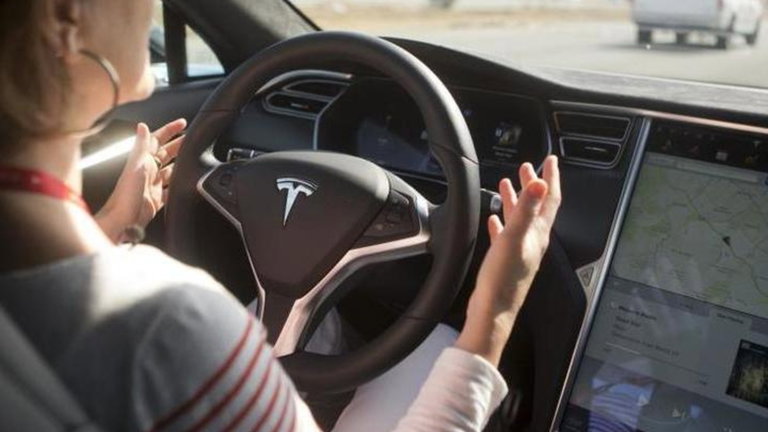 El coche autónomo puede ser realidad con una suscripción de pago por uso