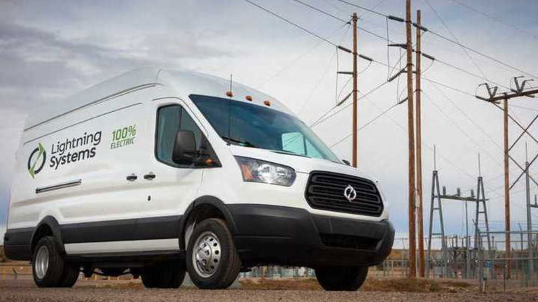 Furgonetas con cargadores eléctricos, así se presenta la transición en la movilidad