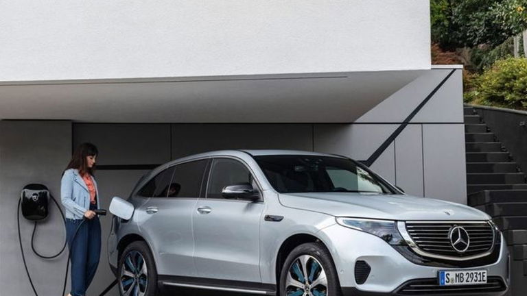 Los nuevos seguros del automóvil que llegan junto al coche eléctrico