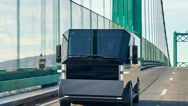 Canoo venderá la furgoneta eléctrica que pasa de la estética para reducir costes