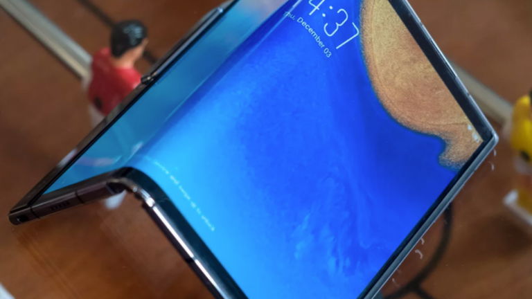 Royole sigue empeñado en ser un actor importante en la telefonía plegable