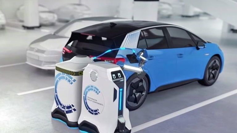 Volkswagen presenta su prototipo de robot para cargar coches eléctricos de forma autónoma