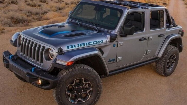 Jeep Wrangler 4xe, el todoterreno estrena su primera mecánica híbrida enchufable