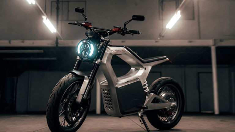 SONDORS Metacycle, la arriesgada motocicleta eléctrica con batería extraíble