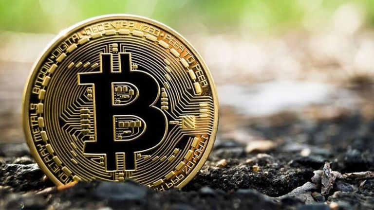 Tesla y su renuncia al pago de un vehículo en Bitcoin, qué puede haber detrás