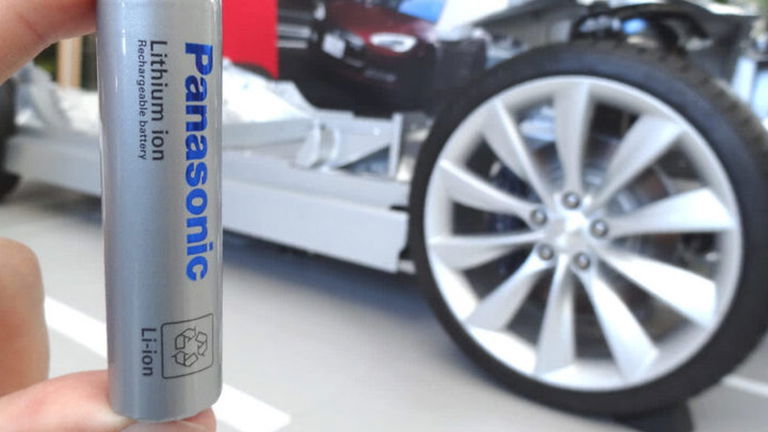 Panasonic vende todas las acciones que poseía de Tesla, qué implicaciones tiene