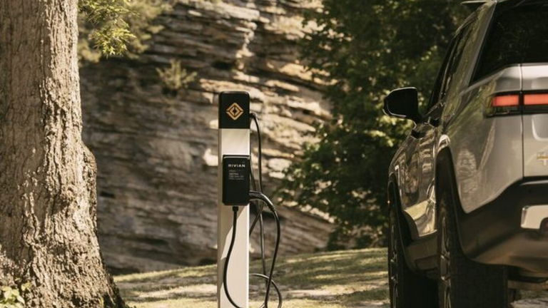 Rivian da un paso al frente en su objetivo de ofrecer coches eléctricos para la aventura