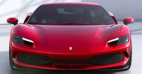 Ferrari 296 GTB, así se oye este nuevo híbrido enchufable en las instalaciones de la marca
