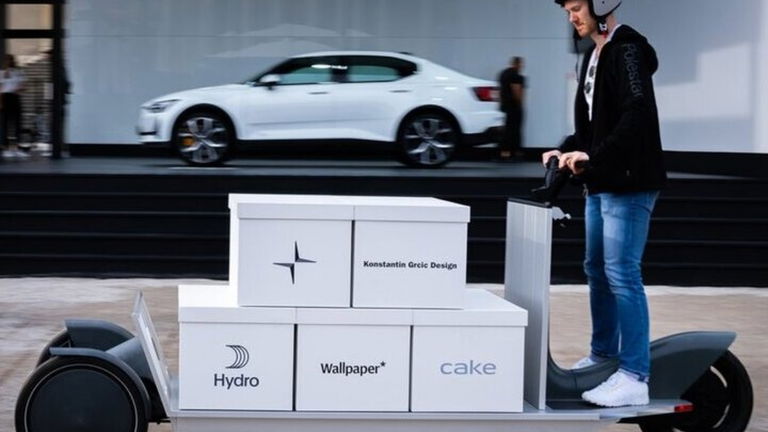 Polestar presenta el trineo Re: Move, una buena forma de mover carga por la ciudad