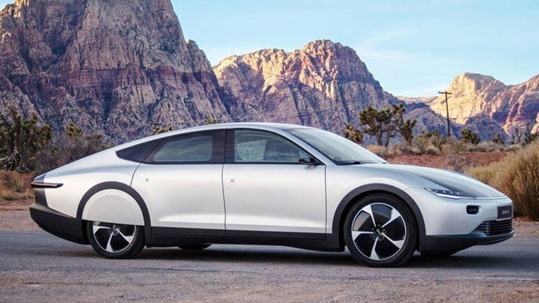 Lightyear One, así se prueba la seguridad del primer coche eléctrico basado en paneles solares