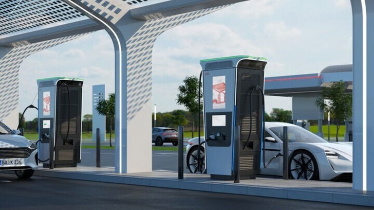 Terra 360 ABB, un cargador para coches eléctricos que carga 100 kilómetros en 3 minutos