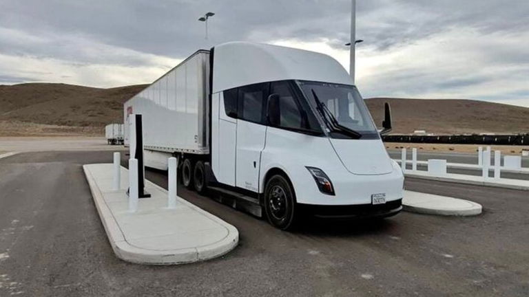 Tesla Semi, por qué el camión eléctrico está más cerca que nunca de entrar en producción