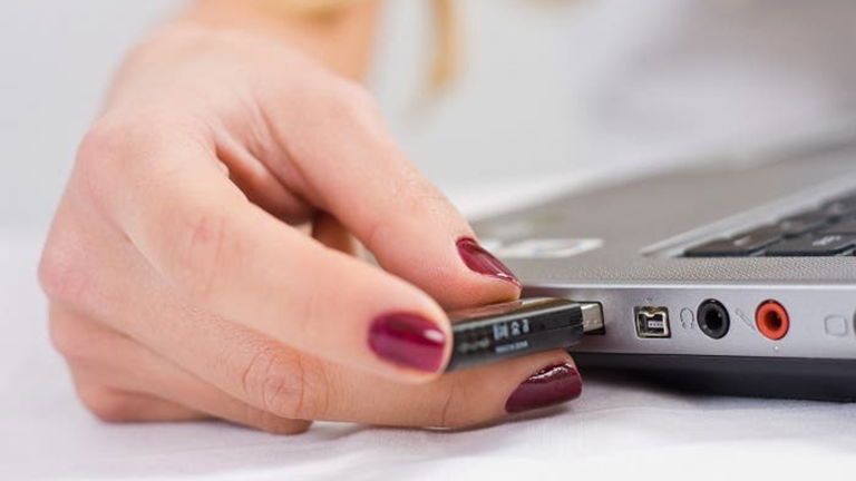 Cómo vacunar tus USB o pendrives para evitar infecciones