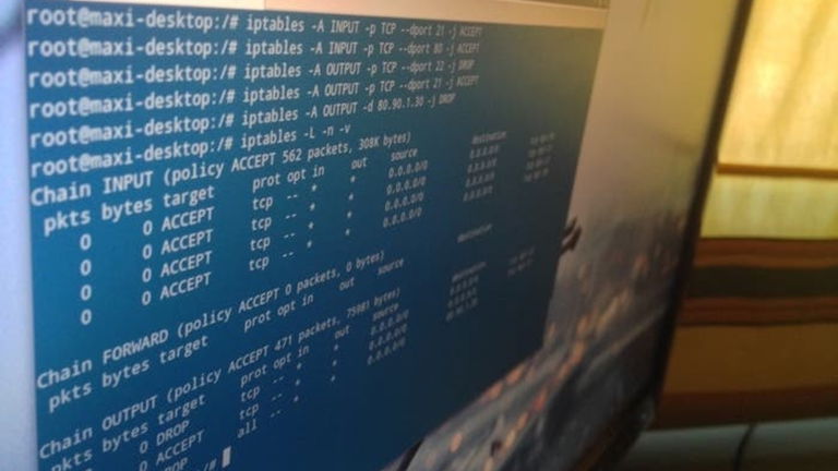 Conociendo nuestro sistema Linux: ¿Qué son las iptables?