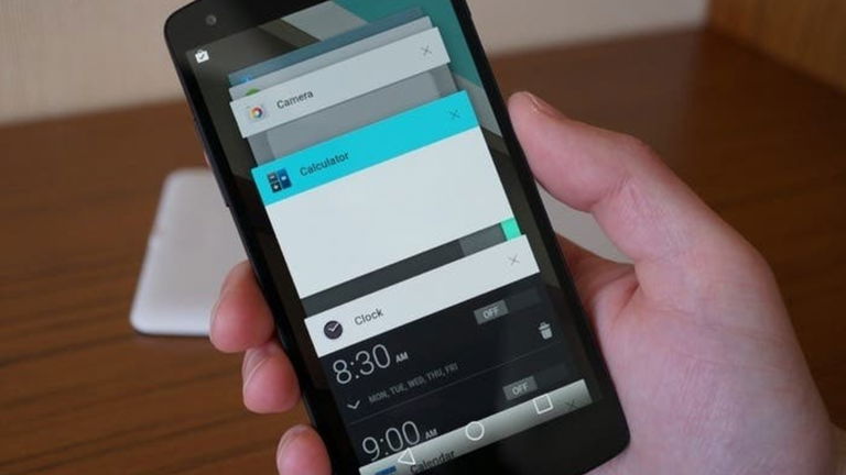Qué ocurre al quitar las aplicaciones de la multitarea