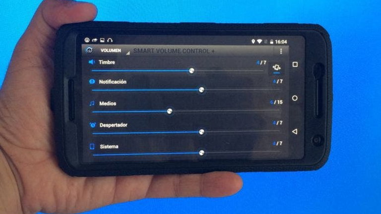 Gestiona tus ajustes de audio con Smart Volume Controller+