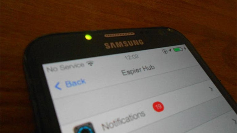 Instala la barra de estado de iOS en Android si eres root