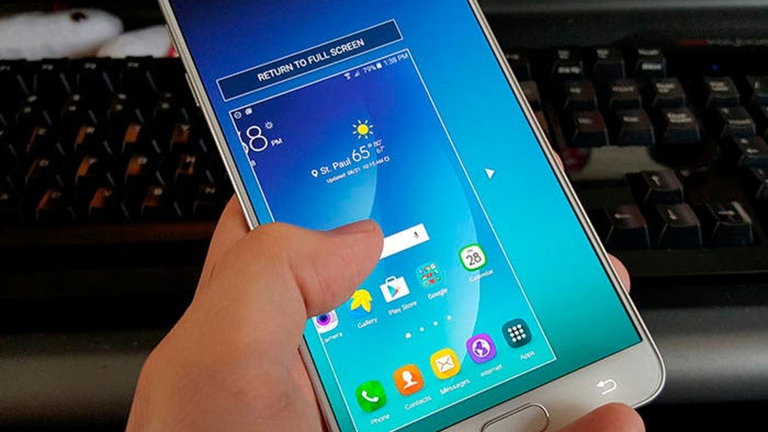 Cómo usar el Samsung Galaxy Note 5 con una mano