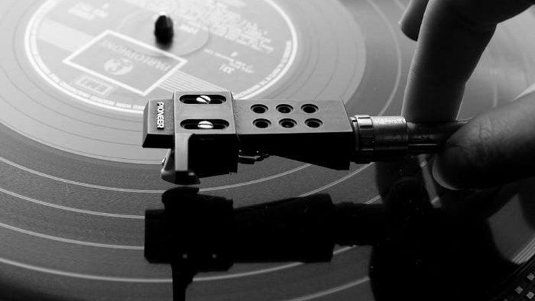 Cómo crear tu álbum musical y distribuirlo de forma sencilla