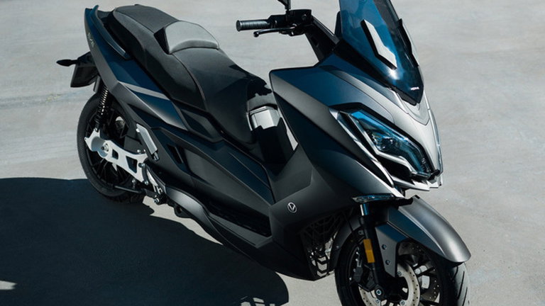 Nerva Exe, un maxi scooter que anticipa la llegada de más modelos al mercado