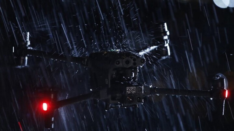 DJI Matrice M30 Enterprise, el dron todoterreno pensado para rendir ante temporales e intensas lluvias