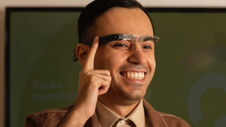 Las gafas Envision son capaces de describir qué tienen delante las personas ciegas