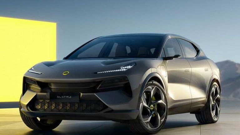 Lotus Eletre, el primer SUV eléctrico de la firma de Reino Unido para competir con Lamborghini