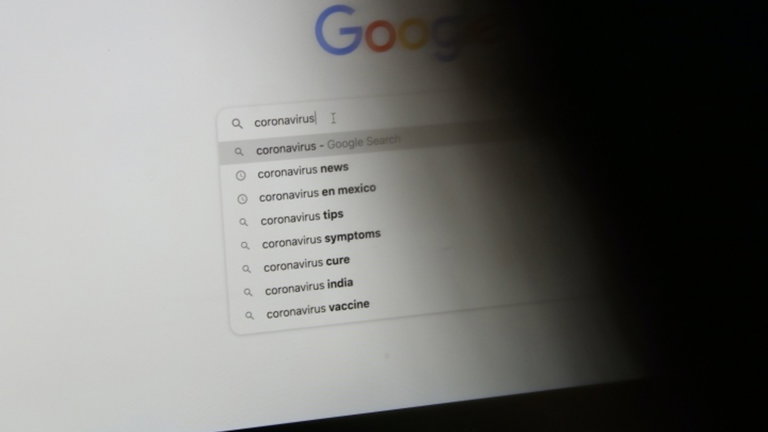 Google está probando un nuevo rediseño para sus búsquedas y los usuarios lo odian