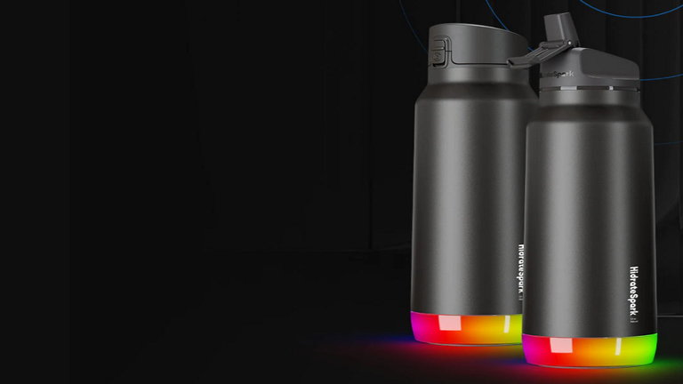 Una botella de agua por 80 dólares: así es el nuevo gadget inteligente que vende Apple
