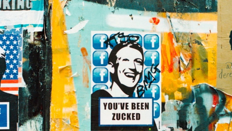 Mark Zuckerberg afirma que los empleados de Facebook se refieren a él como "el ojo de Sauron"