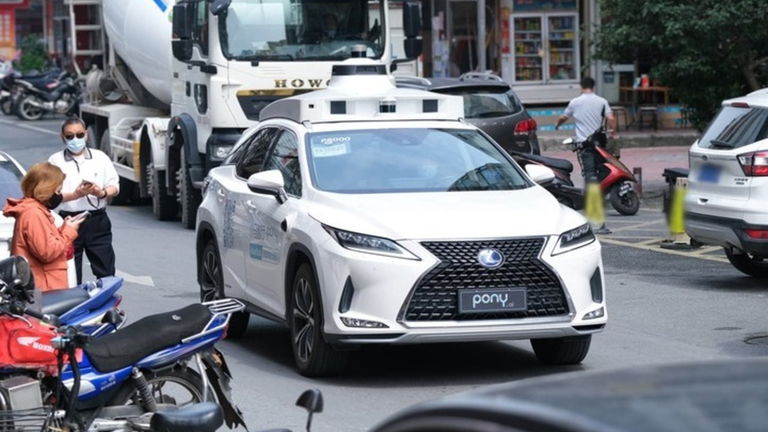 Los taxis autónomos han llegado: China otorga la primera licencia de circulación para taxis sin conductor