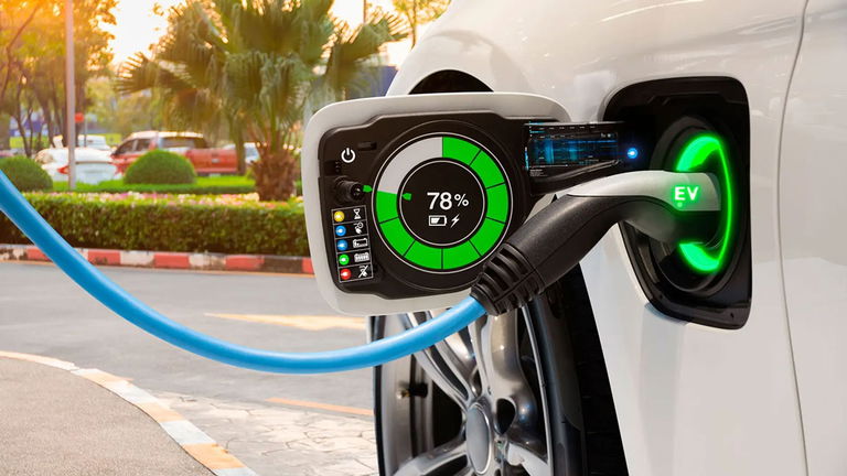 Qué se necesita para cargar un coche eléctrico en casa