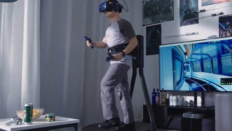 Este nuevo sistema de VR te permite correr, saltar o agacharte sin moverte del sitio, pero es algo aparatoso