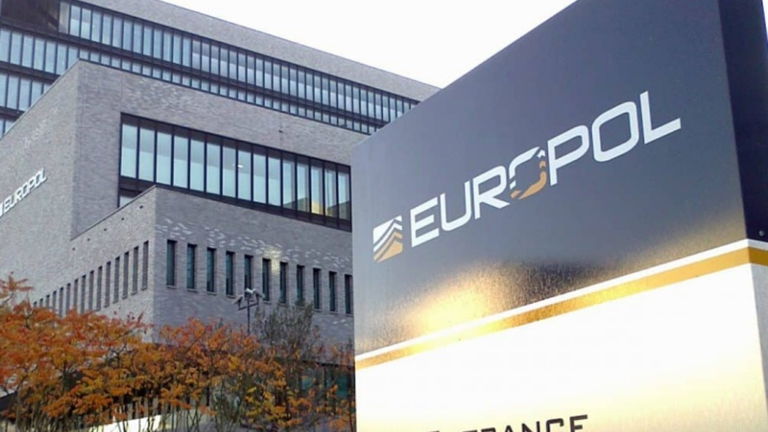 El Parlamento Europeo convierte a la Europol en la policía supervitaminada del siglo XXI