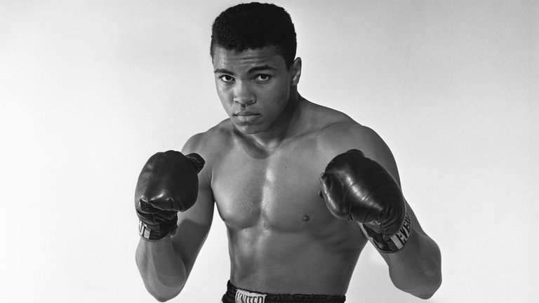 A puñetazos en el metaverso: este simulador junta a Muhammad Ali con los NFTs y Web3
