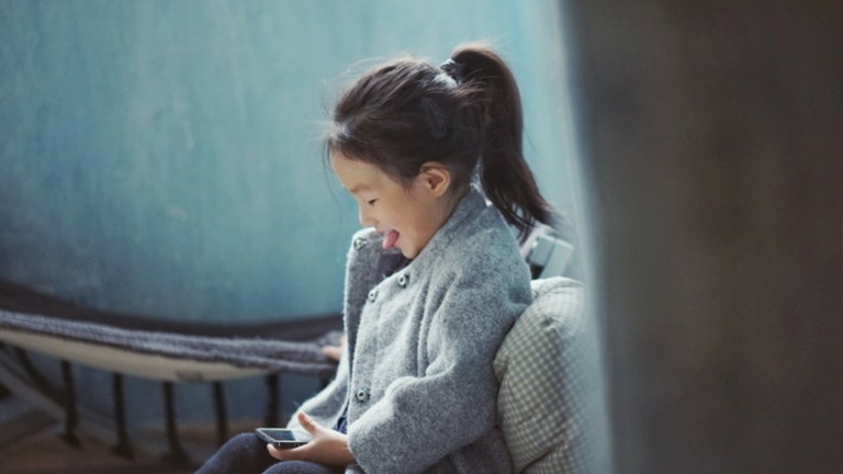 Una niña se gasta 2.350 euros en TikTok y su padre culpa a Apple