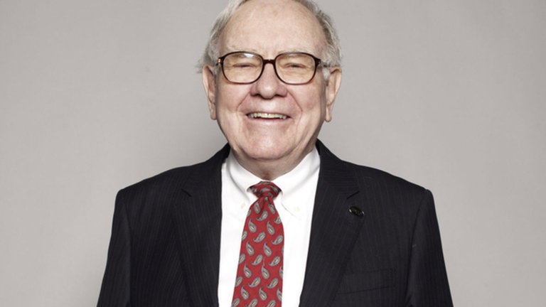 Warren Buffet se ríe de las criptomonedas: "no pagaría ni 25$ por todos los Bitcoin del mundo"