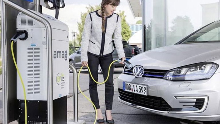 Por qué un coche eléctrico puede emitir ahora más contaminación que uno térmico en Alemania