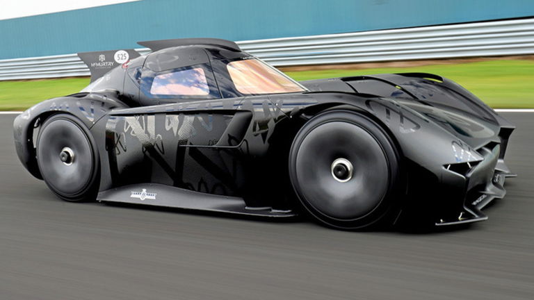 McMurtry Spierling, así revienta este coche eléctrico el anterior récord de velocidad del Goodwood Hill Climb