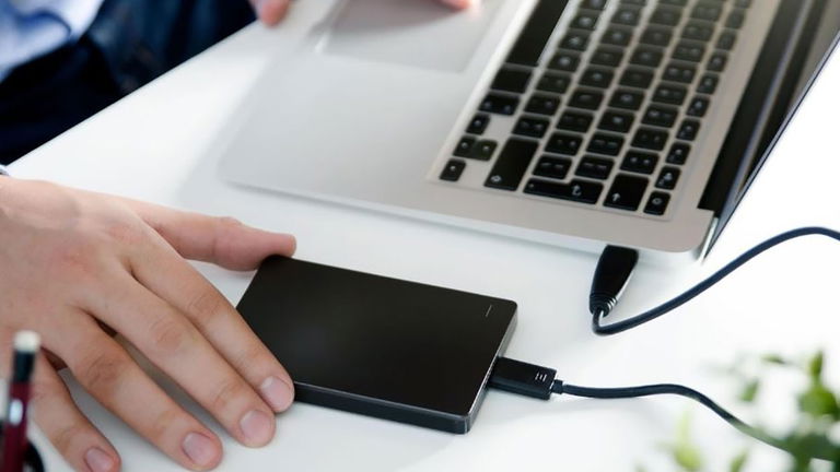 Cómo cambiar los permisos de un disco duro externo en Windows