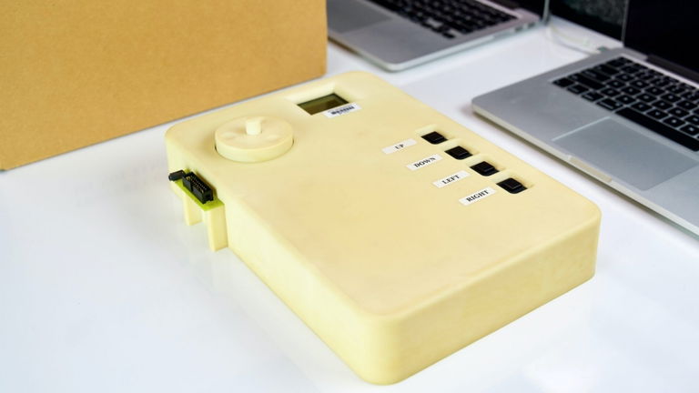 Cómo olvidar el legendario diseño del iPod, pero el prototipo original era una cosa pero que muy distinta