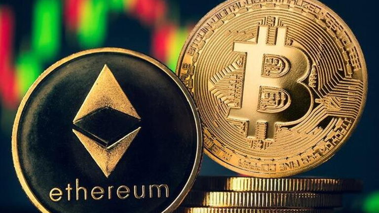 Bitcoin en sus mejores números del mes y Ethereum disparándose ¿Hay luz al final del túnel para las criptos?