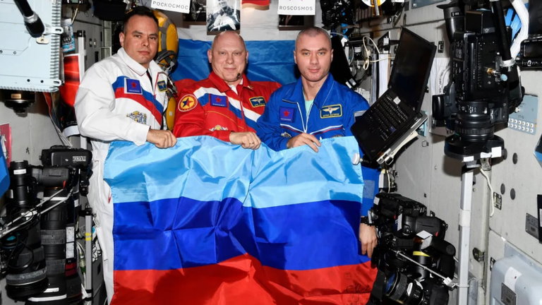 La NASA se mete en otro jardín: condena la utilización política de la EEI por parte de Rusia